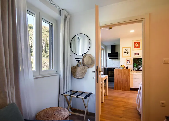 150m To - Free Parking - Garden View Διαμέρισμα