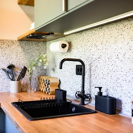 150m To - Free Parking - Garden View Apartmán *