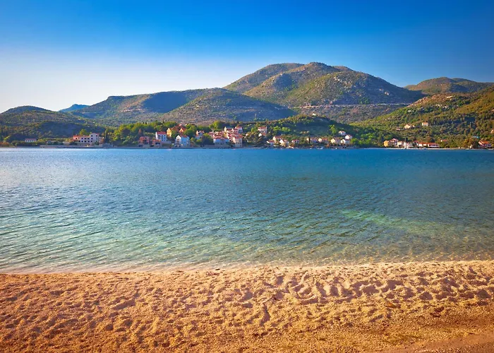 150m To - Free Parking - Garden View Lägenhet